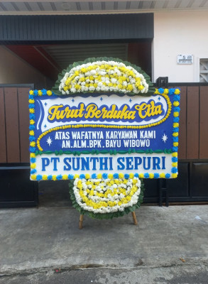 Papan Bunga Duka di Kwelemdua