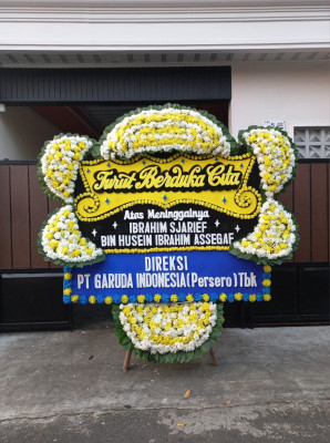 Papan Bunga Duka di Kwelemdua